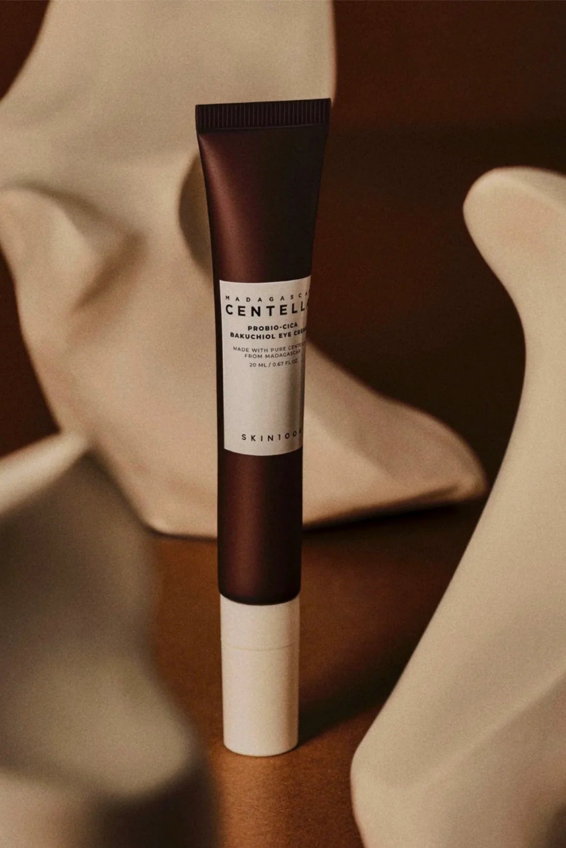 Contorno De Ojos Antiedad Con Centella Fermentada Y Bakuchiol – Ilumina, Reafirma Y Calma - Maravela